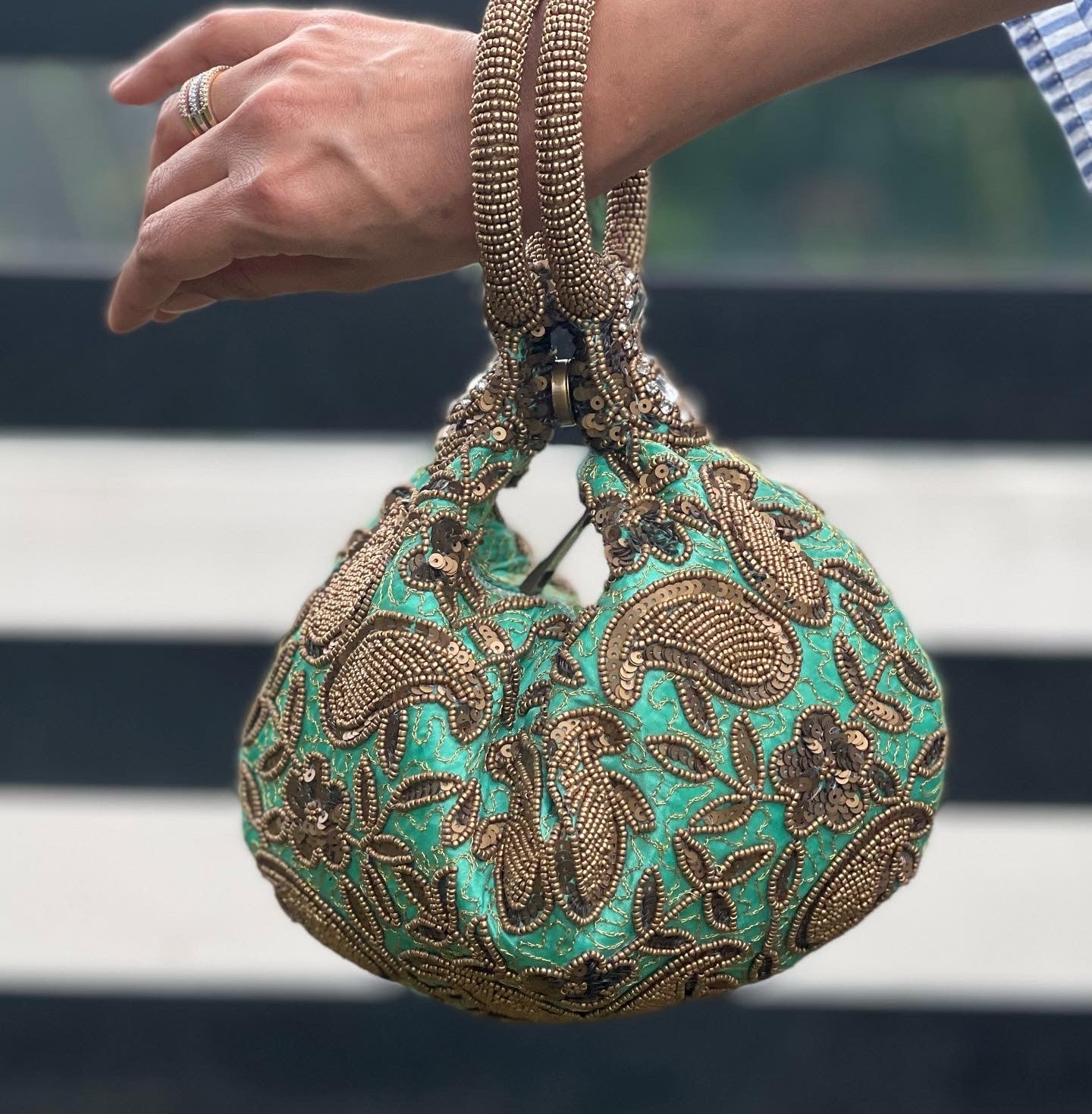Mehfil Teal Potli