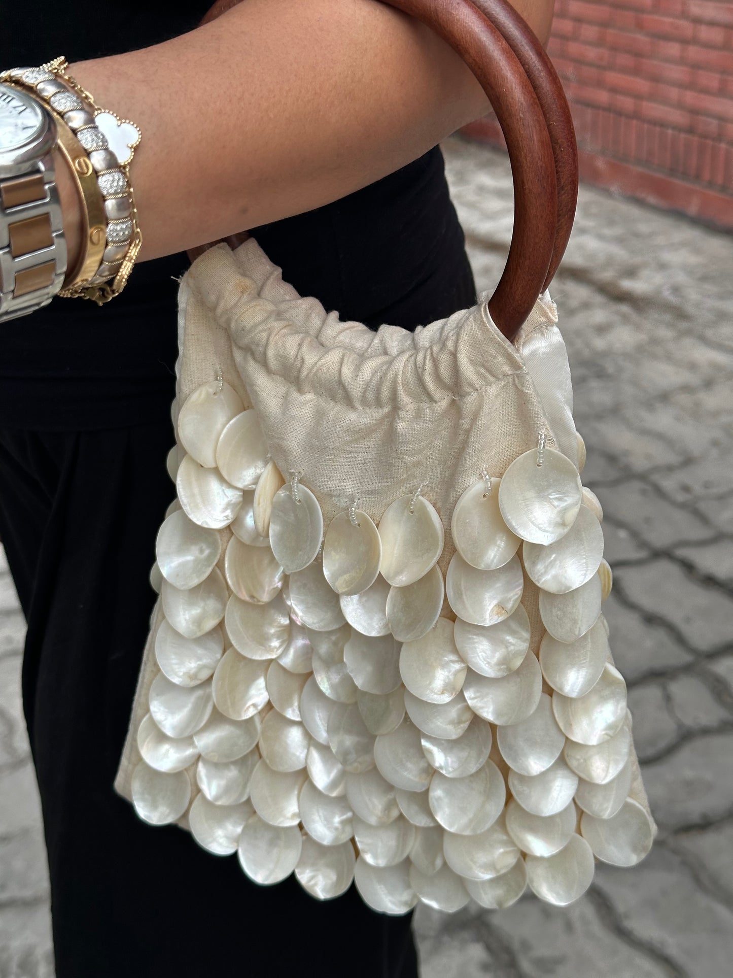 Shell Breeze