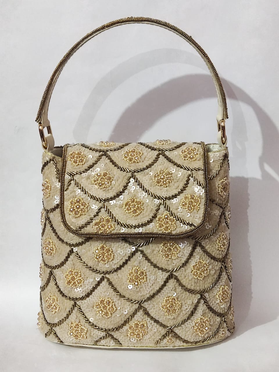 Beige Fish Scale with flower Bucket Bag