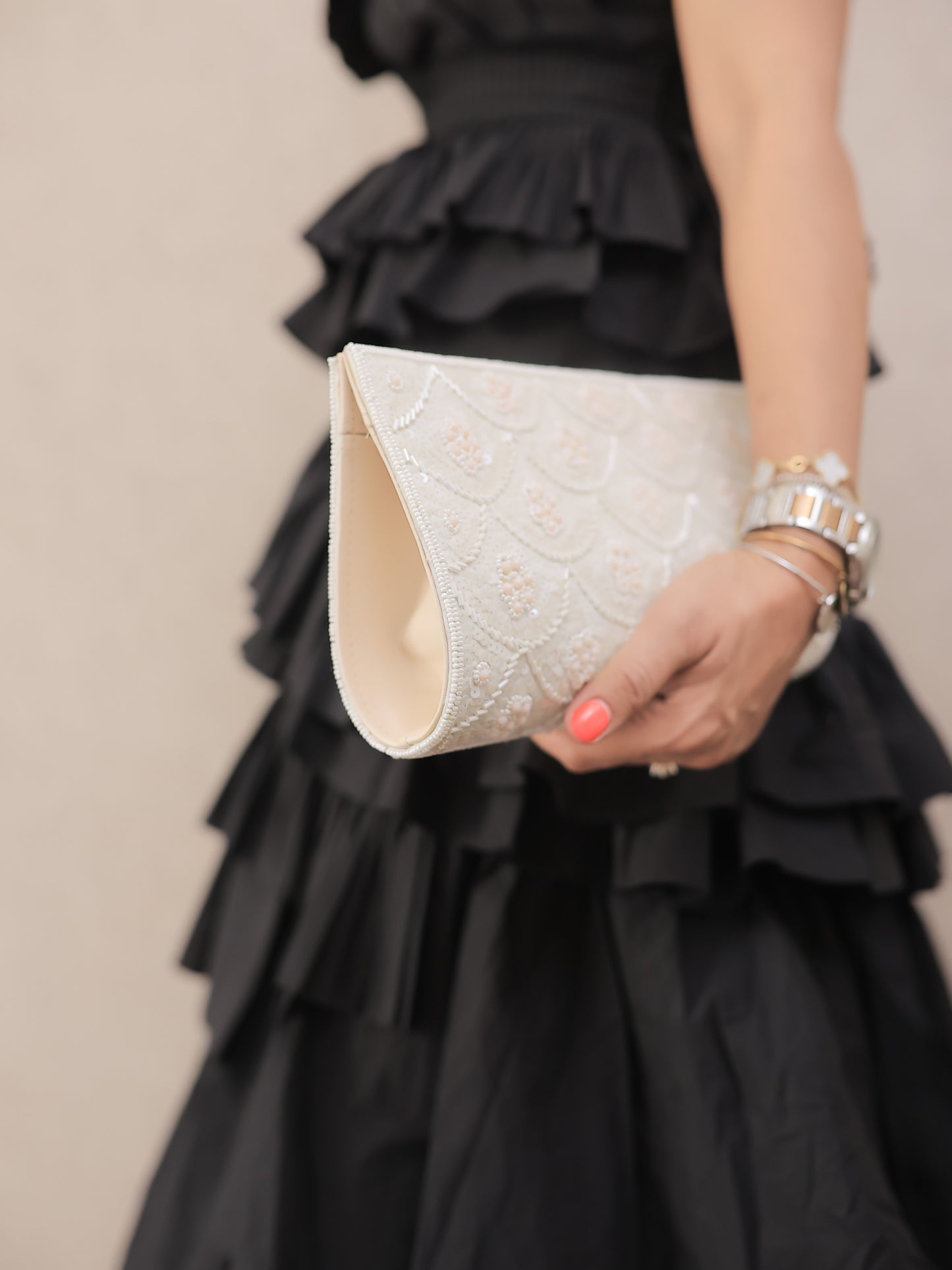 White Fish Scale Clutch