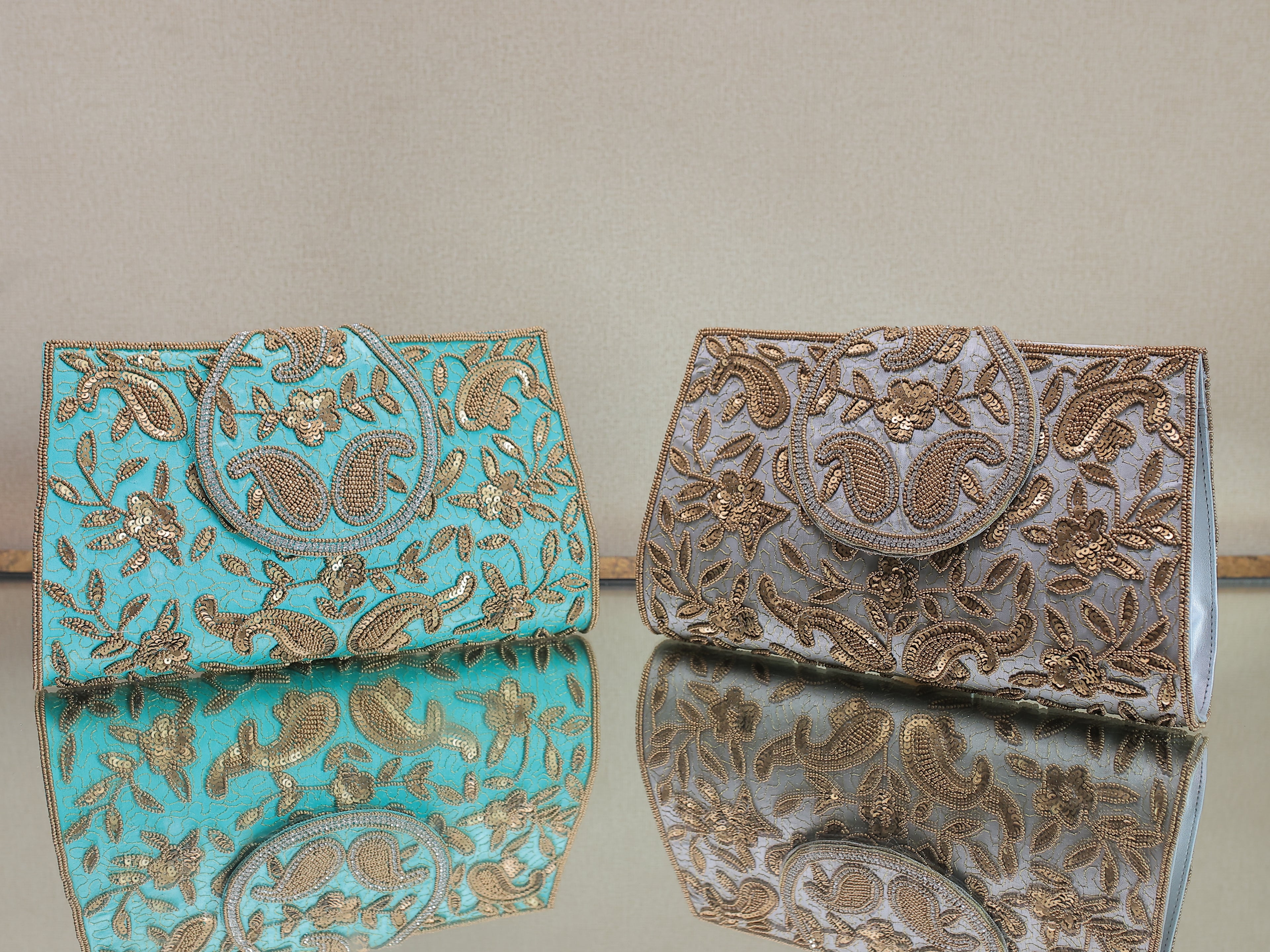 Paisley Drift (Grey Large)