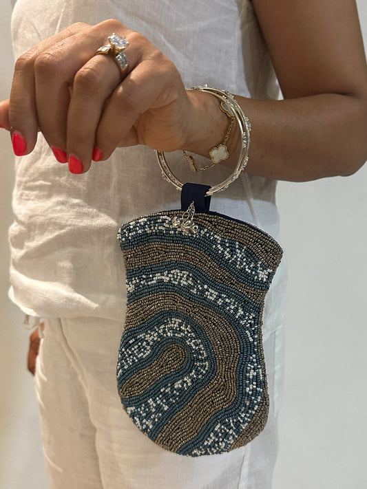 Shades of blue Bangle Mobile Bag