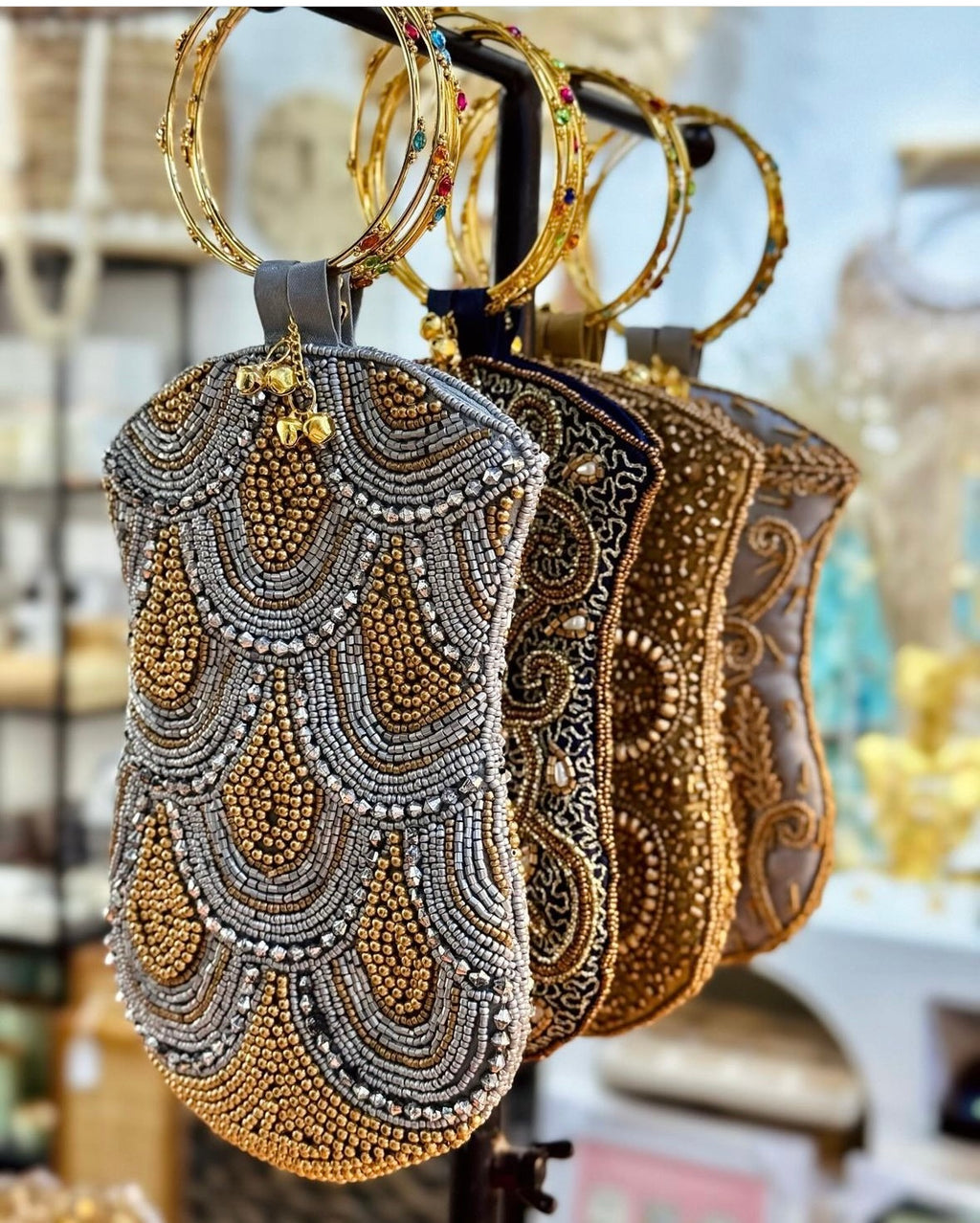 SilverGold Siren